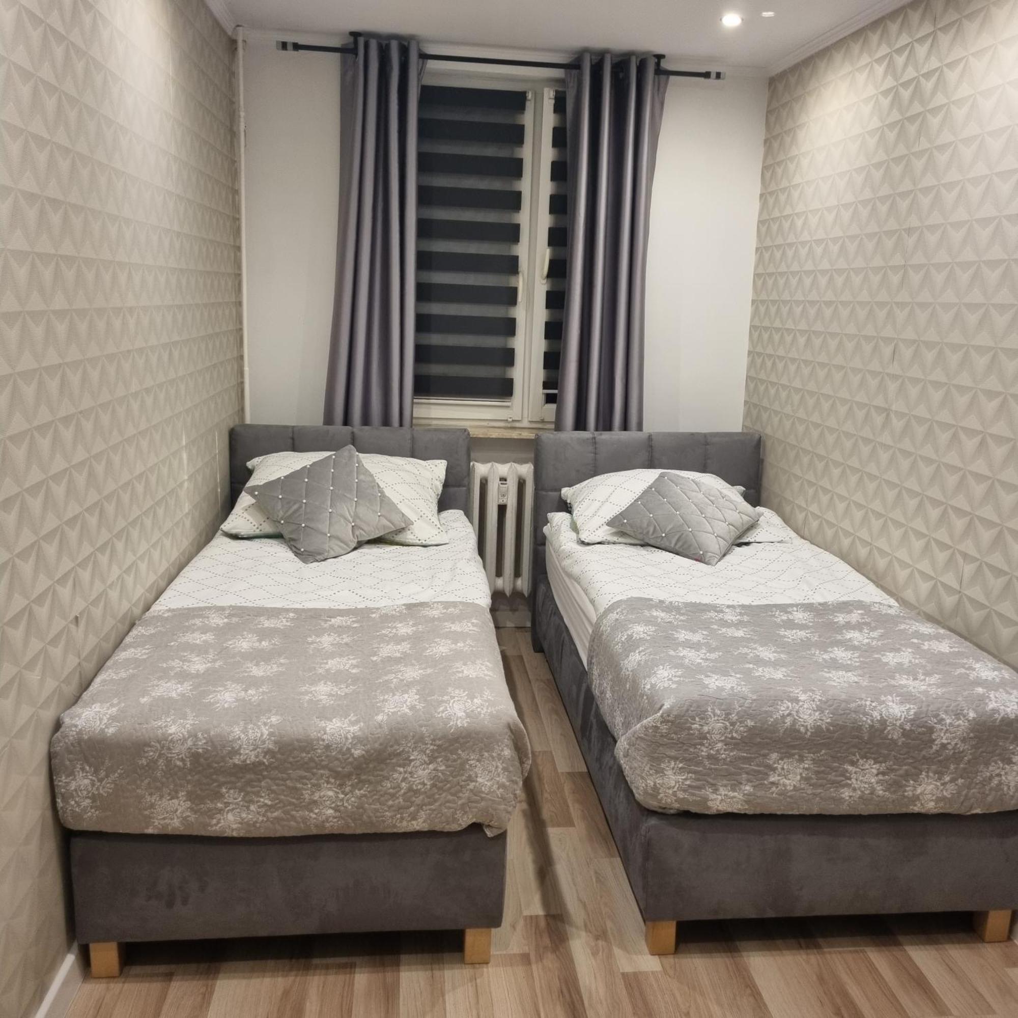 Noclegi Family Apartments Hotel Apartamenty راتشيبوش المظهر الخارجي الصورة